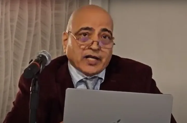 ای کاش این برنامه با گذاشتن پرچم شیروخورشید ایدیولوژیک نمی‌شد